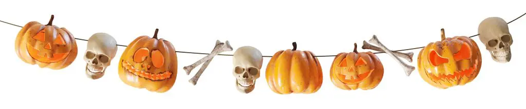 captivating halloween garland featuring carved jac 2024 07 02 19 30 02 utc
